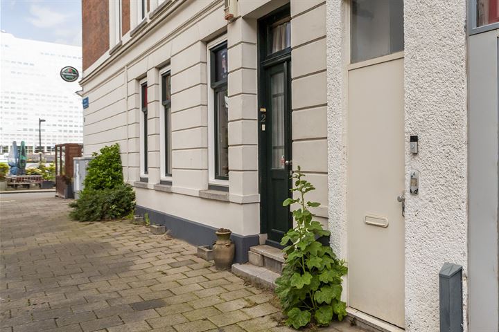 View photo 17 of Cornelis Trompstraat 4-01