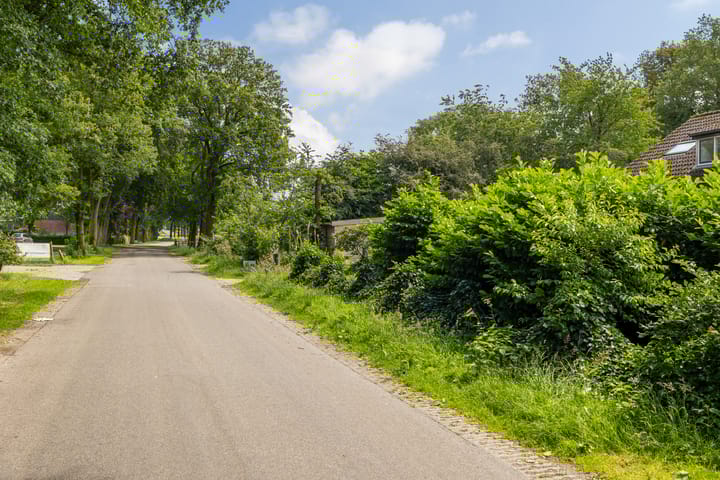 Foto 12 van Rodeschuurderwegje