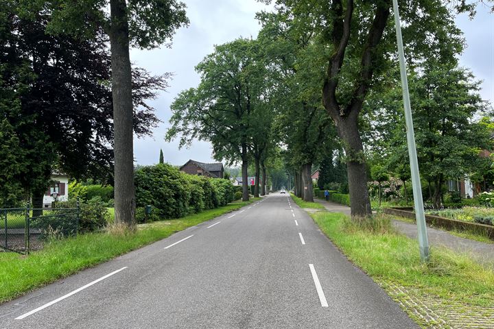 Bekijk foto 6 van Lingsforterweg nabij 67 en 67a  ong.