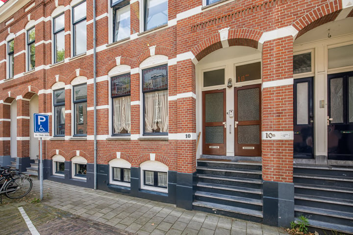 View photo 4 of Laurens Reaalstraat 10