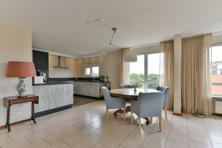 Foto 16 van Nelson Mandelalaan 76