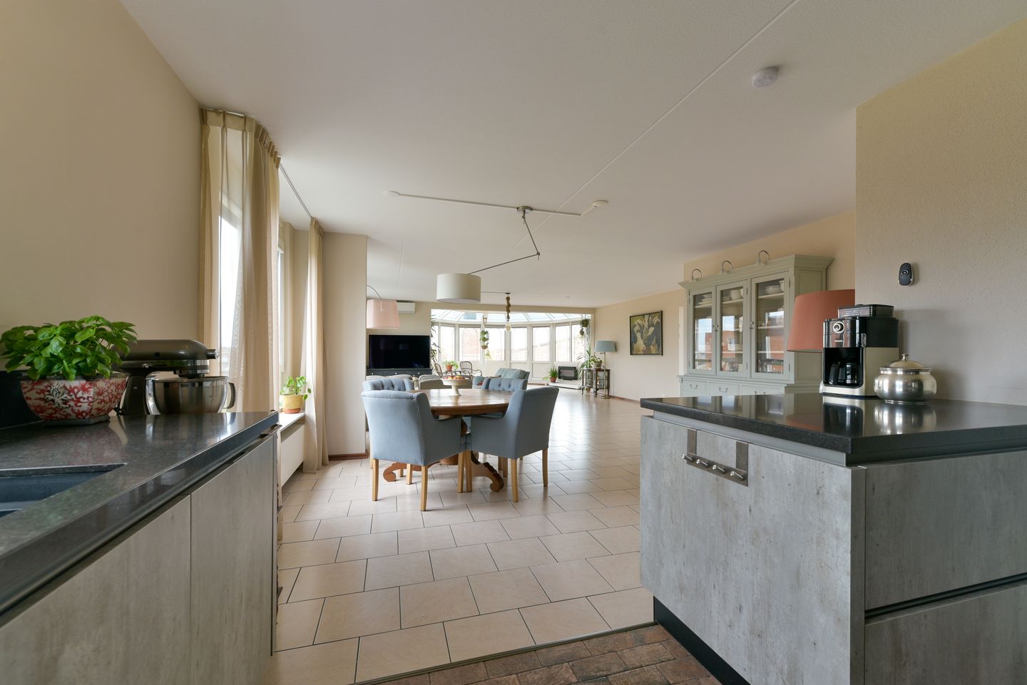 Foto 20 van Nelson Mandelalaan 76