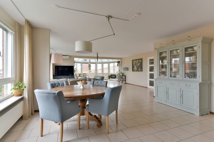 Foto 21 van Nelson Mandelalaan 76