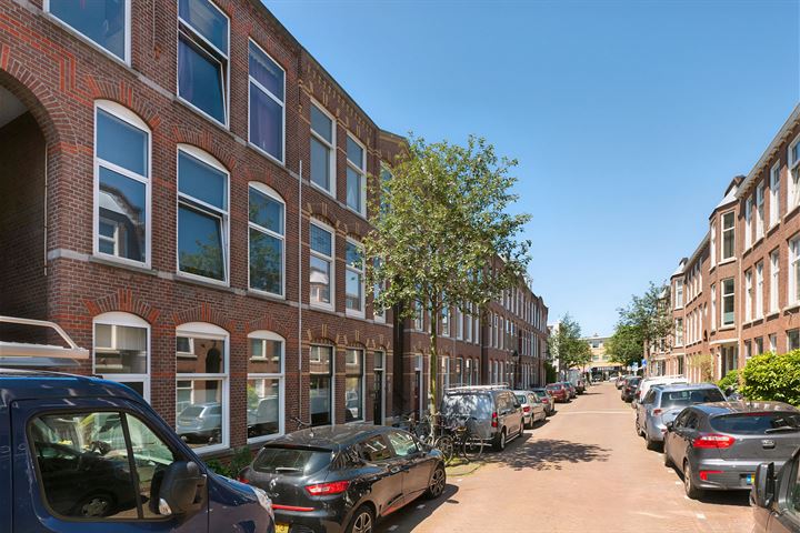 Bekijk foto 35 van Anton de Haenstraat 64