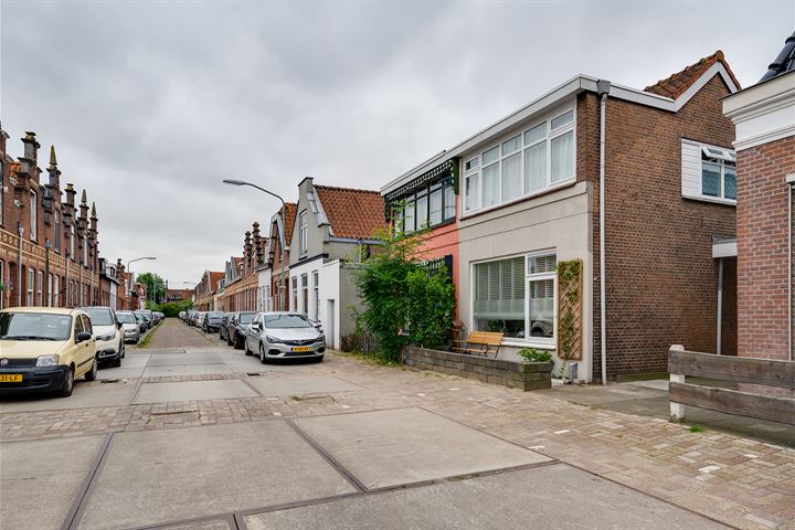 Bekijk foto 7 van Komatistraat 13