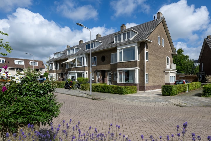 Bekijk foto 1 van Houtrijkstraat 16