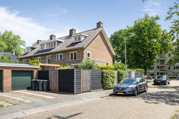 Bekijk foto 32 van Splithofstraat 3