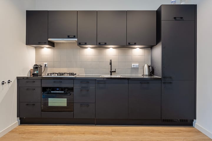 Photo 11 of Kerkstraat 10-B