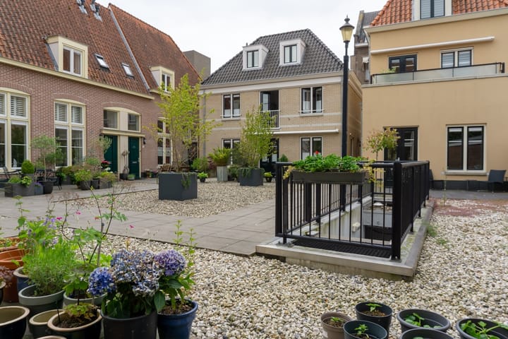 Photo 19 of Geweldigerstraat 10-A