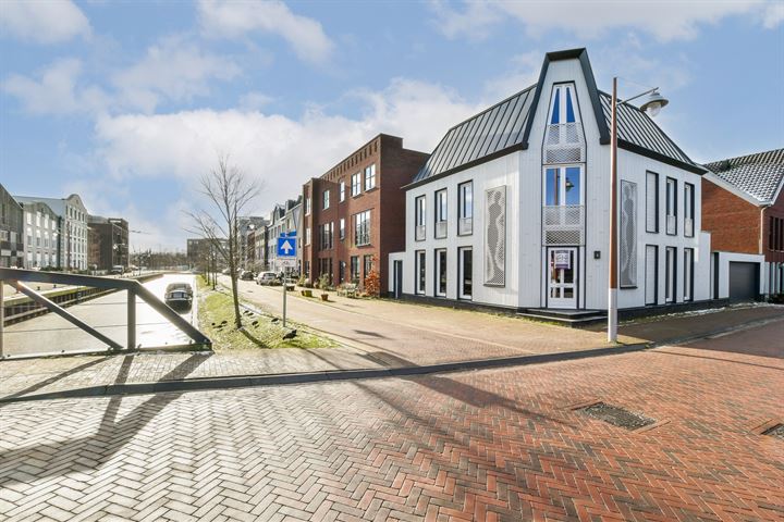 View photo 2 of Waadse Poldergracht 71