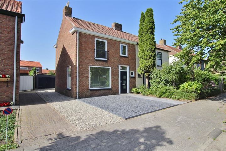 Bekijk foto 1 van Zandstraat 147