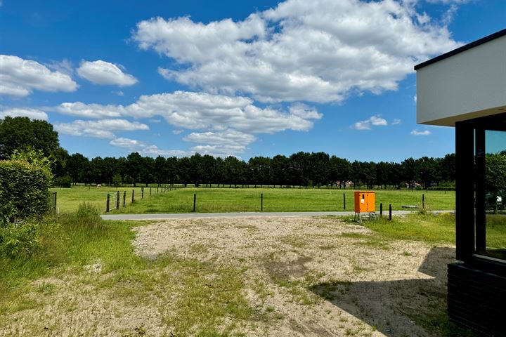 Bekijk foto 10 van Krommeweg 25