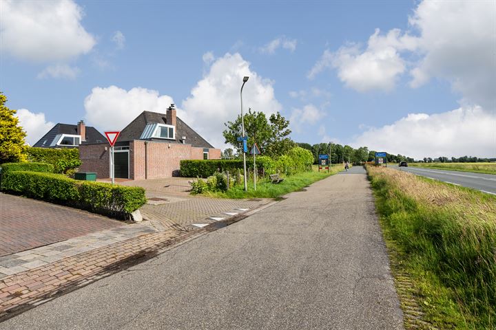 Bekijk foto 33 van De Tsjerne 1