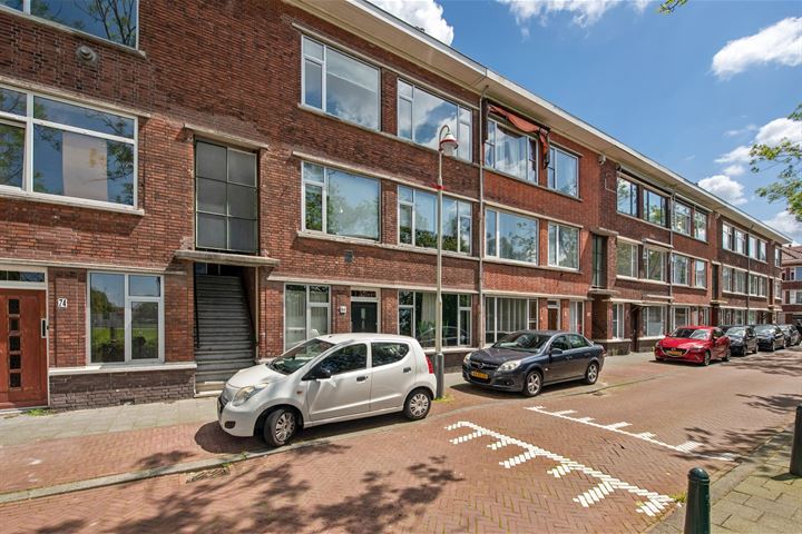 Bekijk foto 1 van Bragastraat 84