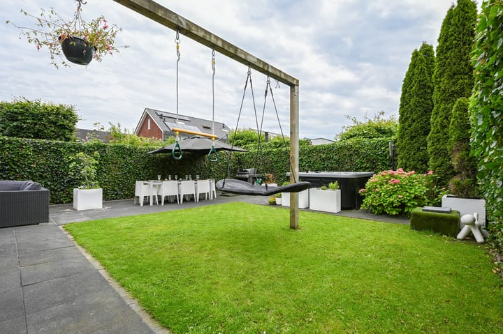 Foto 44 van Tinnegieter 6