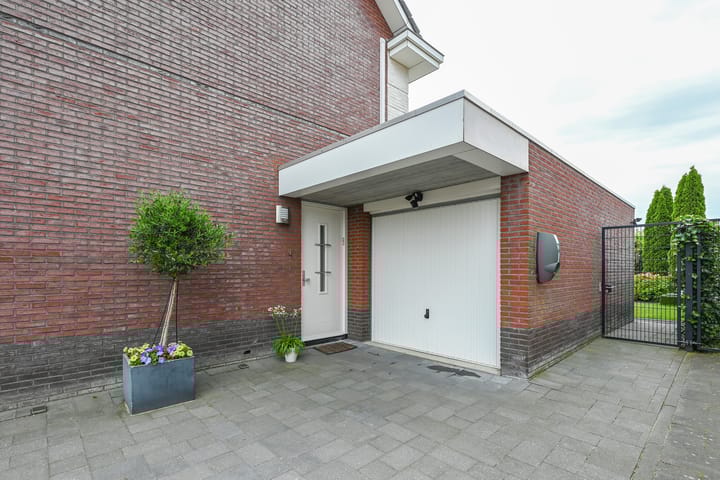 Foto 47 van Tinnegieter 6