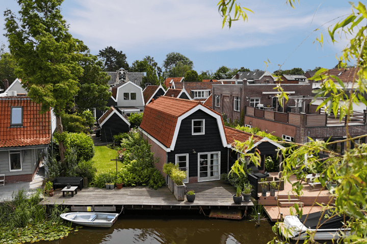 Bekijk foto 1 van Noorderhoofdstraat 83