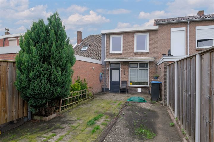 Bekijk foto 16 van Bornerbroeksestraat 110