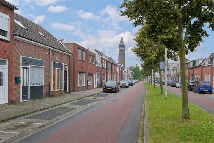 Bekijk foto 19 van Bornerbroeksestraat 110