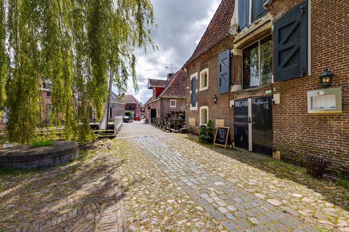 Bekijk foto 40 van Lange Molenstraat 6