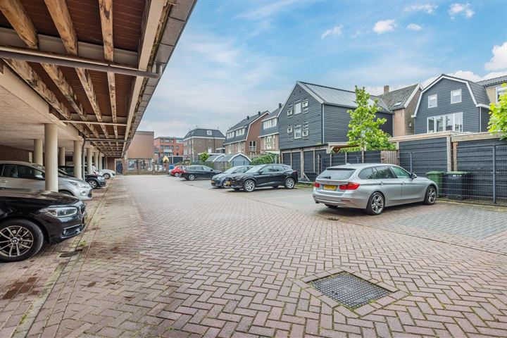 Bekijk foto 36 van Schooldwarsstraat 52