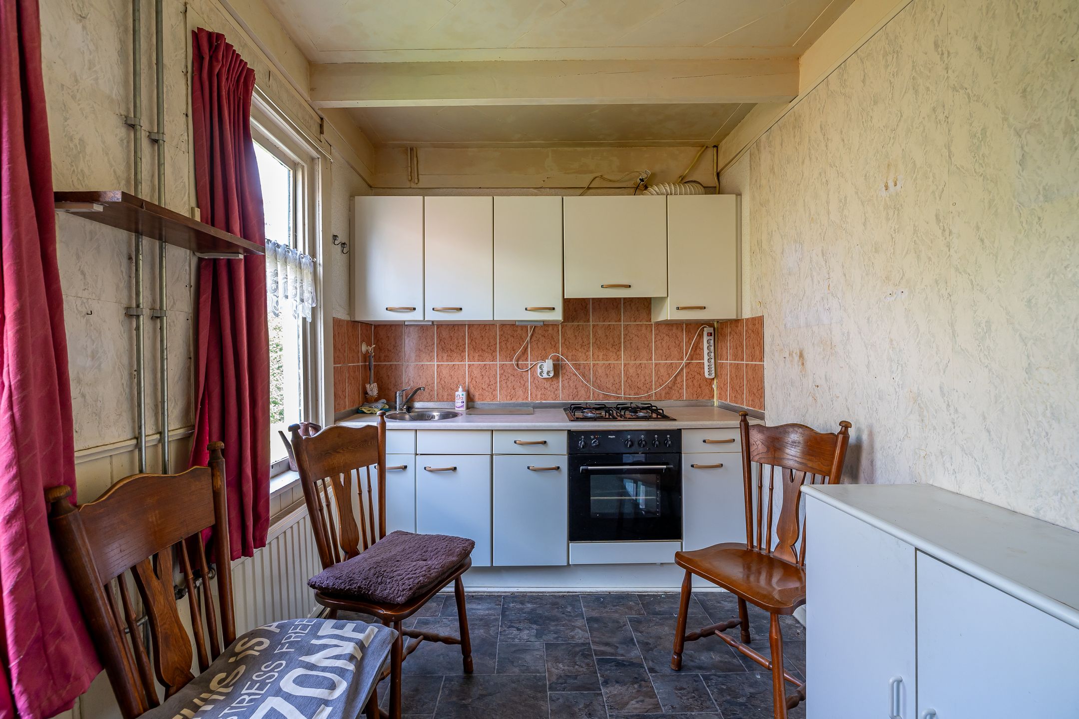 Photo 18 of Plantsoenstraat 26