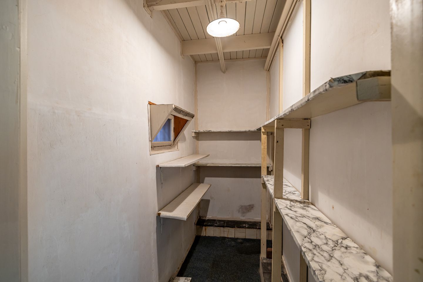 Photo 20 of Plantsoenstraat 26