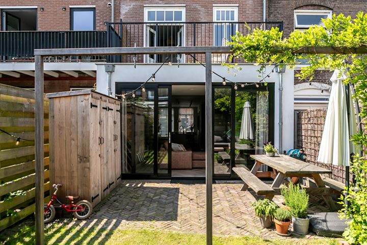 Bekijk foto 39 van Vooruitgangstraat 147