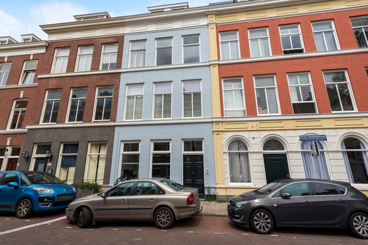 Bekijk foto 1 van Prins Hendrikstraat 25-B