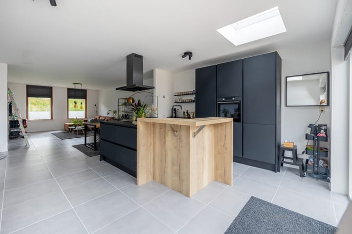 Photo 9 of Beneden Molendijk 30