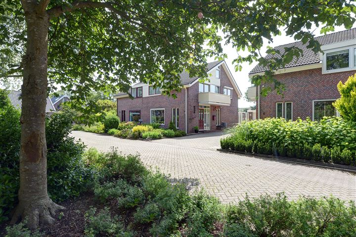 Bekijk foto 3 van Kasteelstraat 3