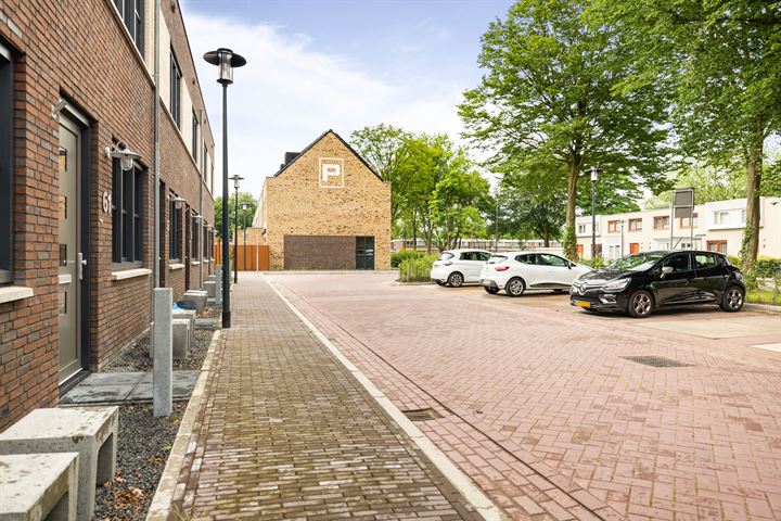 Bekijk foto 25 van Spiraalstraat 61