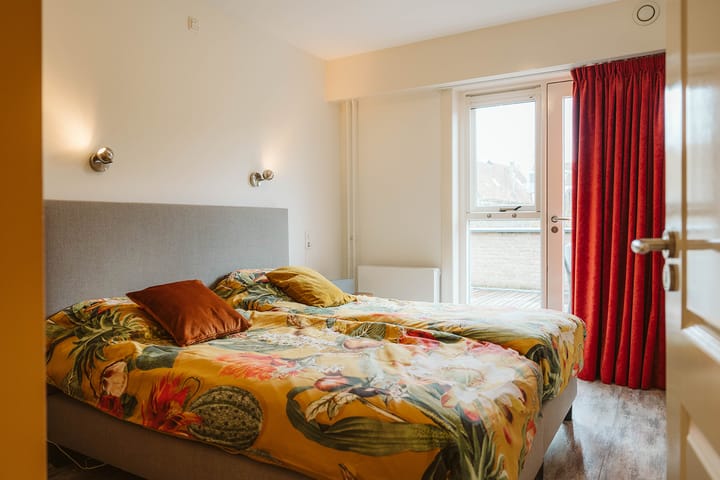 Foto 22 van Isaäc da Costastraat 81