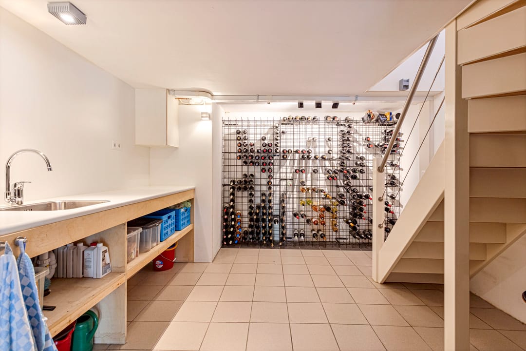 Foto 46 van Isaäc da Costastraat 81