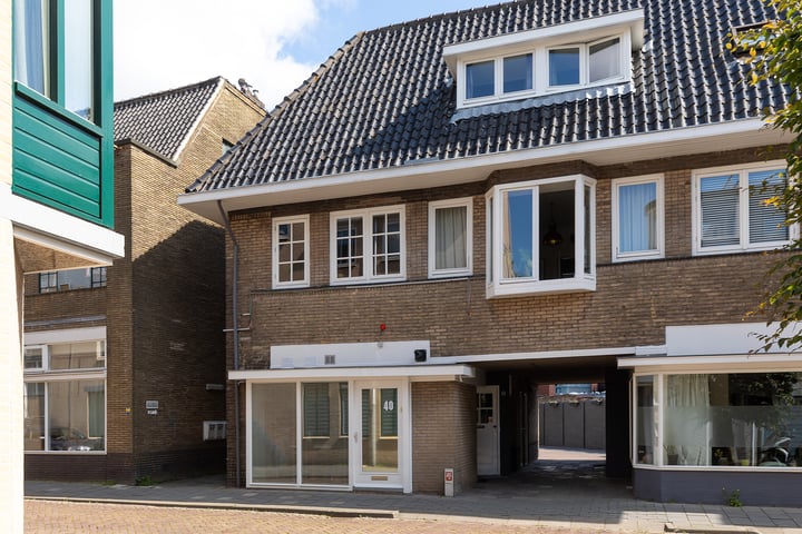 Bekijk foto 1 van Veerstraat 40