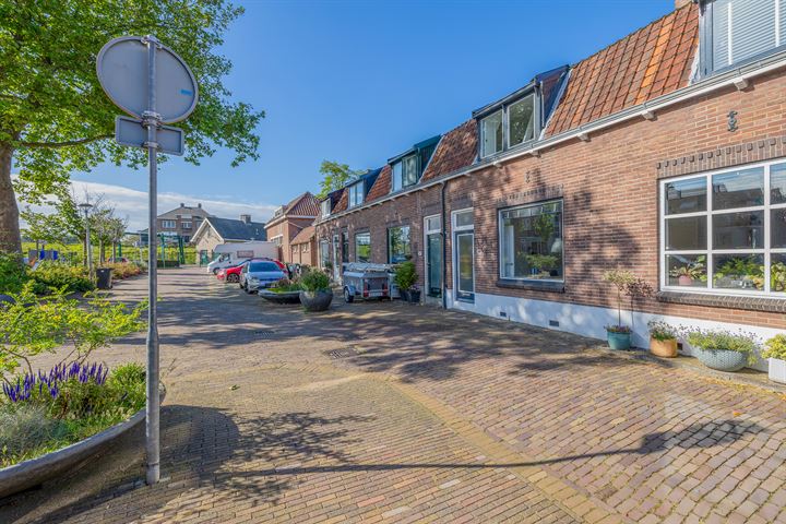 View photo 36 of Alexanderstraat 7