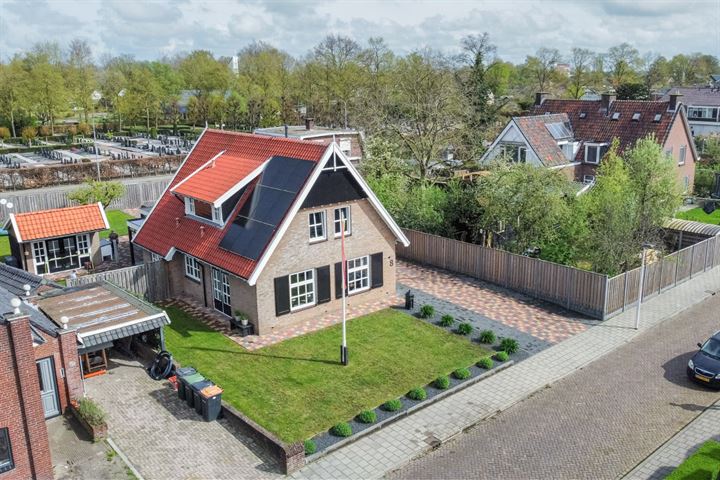 Bekijk foto 44 van Emmastraat 8