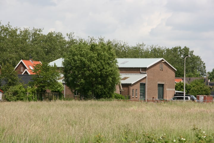 View photo 13 of Hoofdweg 88