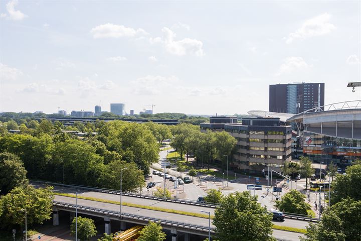 Bekijk foto 34 van Stadionlaan 85