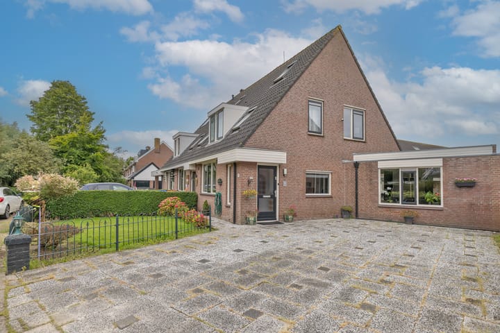 Foto 5 van Petersburg 37