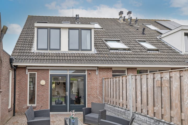 Foto 16 van Petersburg 37