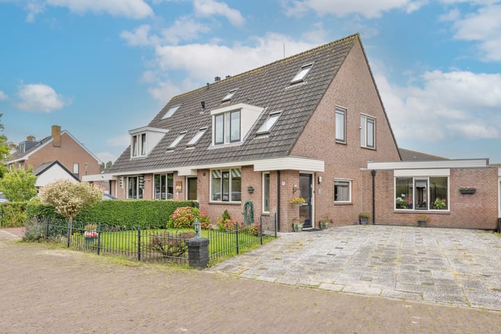 Foto 24 van Petersburg 37