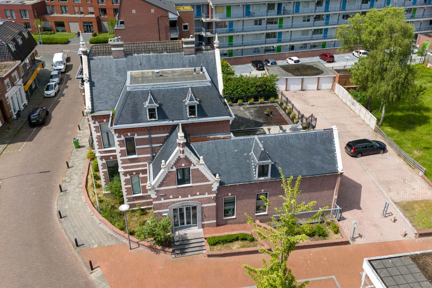 View photo 1 of Poortstraat 23