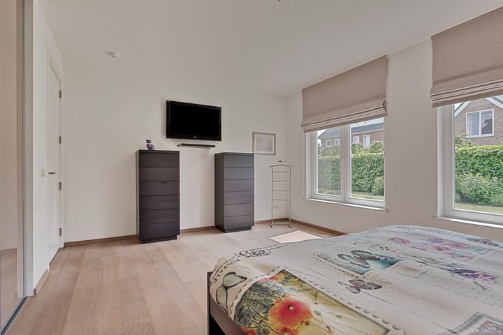 Foto 28 van Zomereik 12