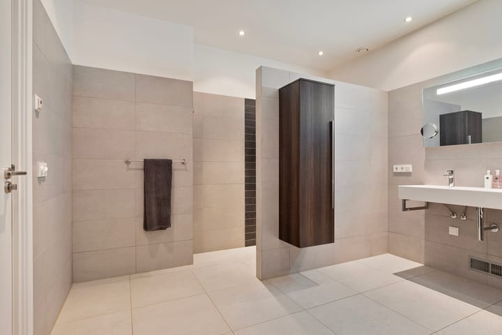 Foto 32 van Zomereik 12