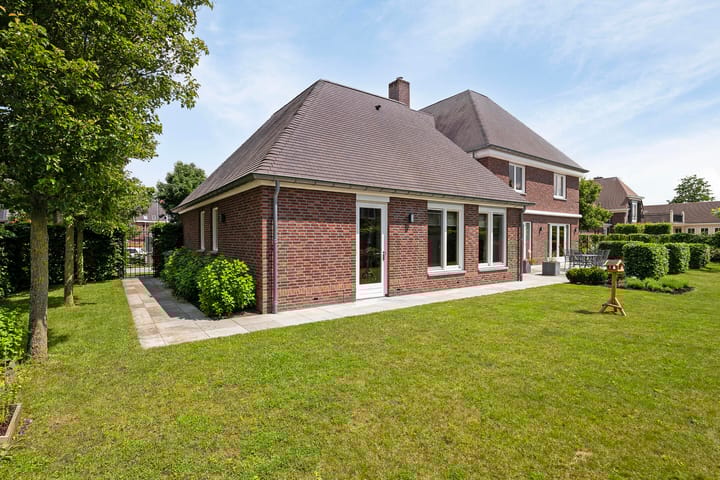 Foto 50 van Zomereik 12