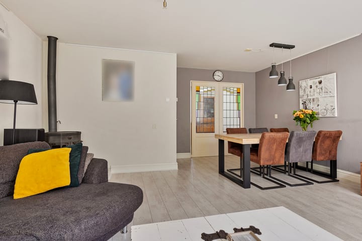 Photo 11 of Wildenburgstraat 105