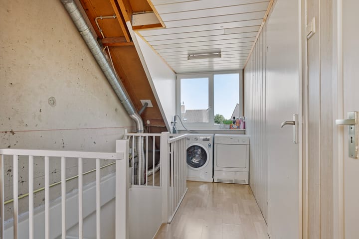 Photo 30 of Wildenburgstraat 105