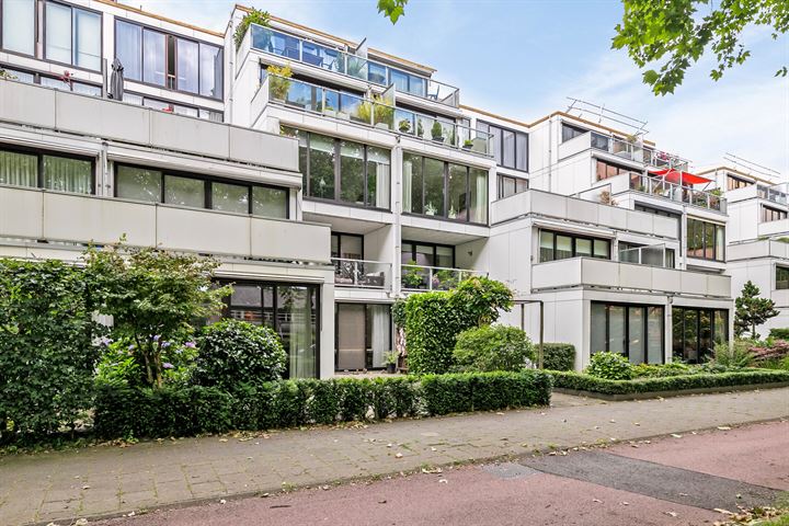 Bekijk foto 26 van Zwijnsbergenstraat 157