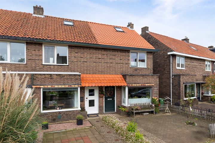 Bekijk foto 1 van Frederikstraat 40